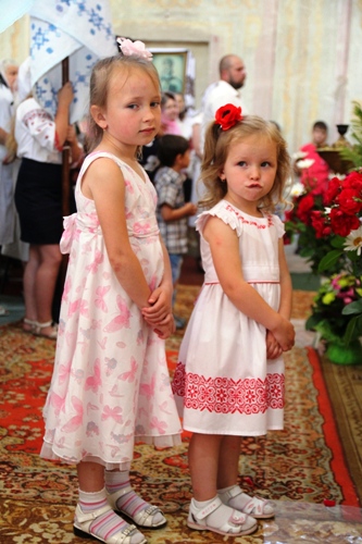 Великий духовний дарунок парафіяльному храму с. Підгірці від Владики Михаїла (Колтуна) Великий духовний дарунок парафіяльному храму с. Підгірці від Владики Михаїла (Колтуна)